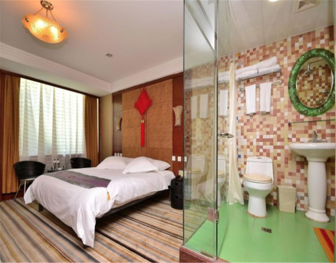 New Paris Hotel Harbin Exterior foto